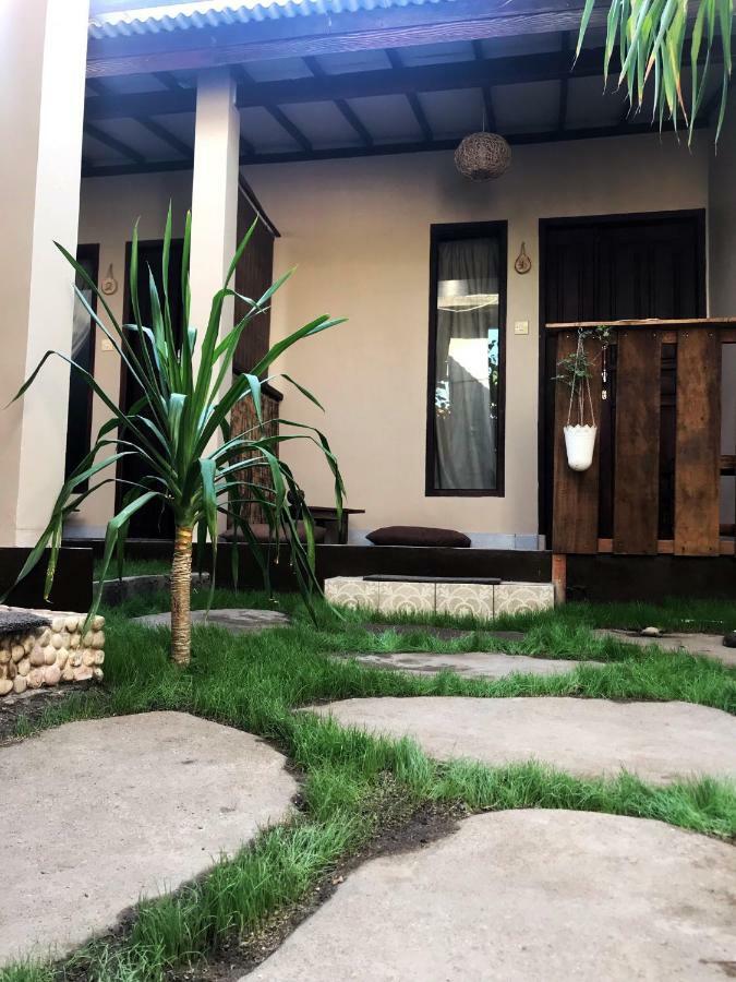 Jimador'S Homestay ギリ・トラワンガン エクステリア 写真